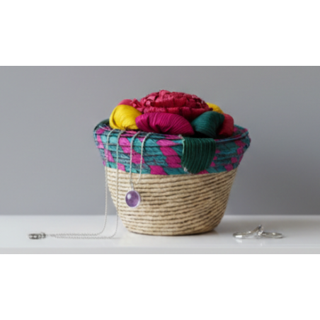 Woven palm jewelry box 7