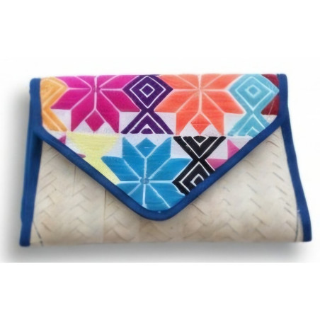 Cartera de palma con tela