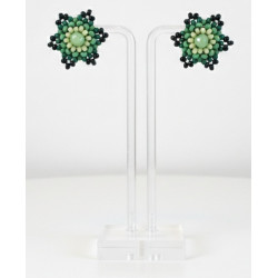 Klein Perlenohrringen