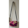 Bolsa de tela bordada a mano 2