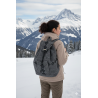 Mochila tejida gris